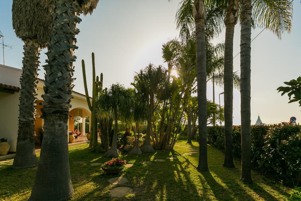 Temenos Villa By Ortigiaapartments Syracuse Extérieur photo
